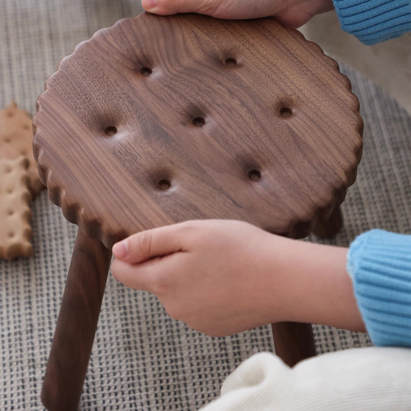Lumendat Contemporary Creative Round Cookie-Shaped Black Walnut Solid Wood Kids Low Stool For Living Room Lumendat