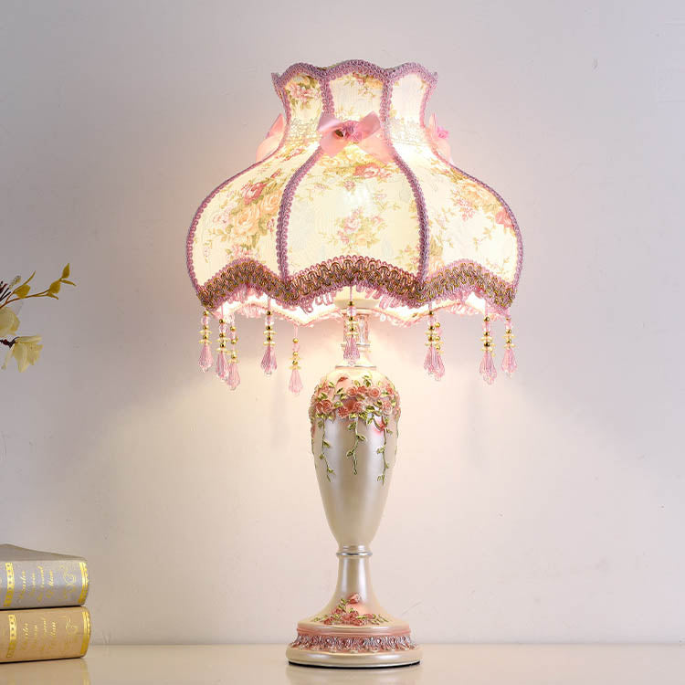 European Romantic Fabric Tassel 1-Light Table Lamp Lumendat