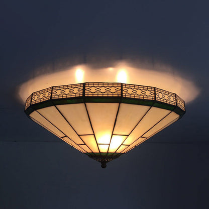 Traditional Tiffany Conical Diamond Glass 3-light Flush Mount Ceiling Light for Living Room