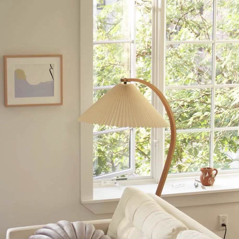 Modern Minimalist Pleated Fabric Iron Marble Curved Iron 1-Light Standing Floor Lamp For Living Room Lumendat