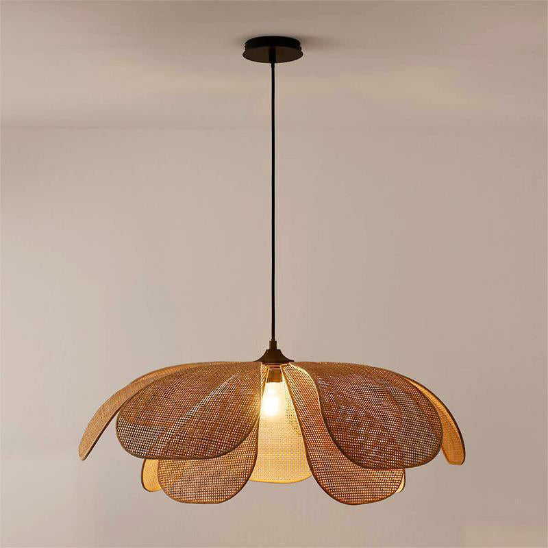 Traditional Japanese Rattan Weaving Petal Shape 1-light Pendant for Living Room