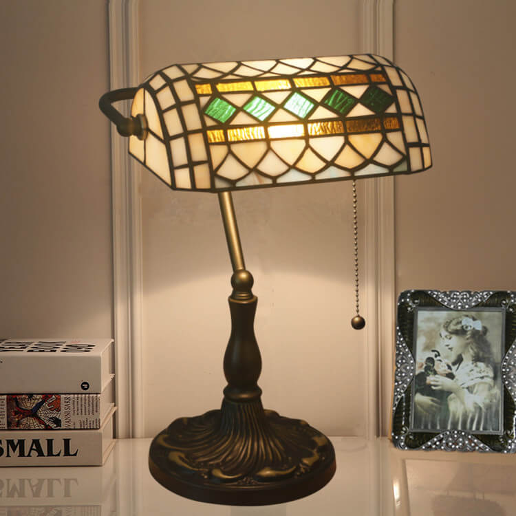European Vintage Tiffany 1-Light Table Lamp Lumendat