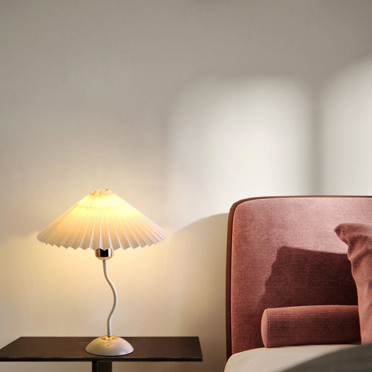 Modern Minimalist Pleated Umbrella Bending Base 1-Light Table Lamp Lumendat