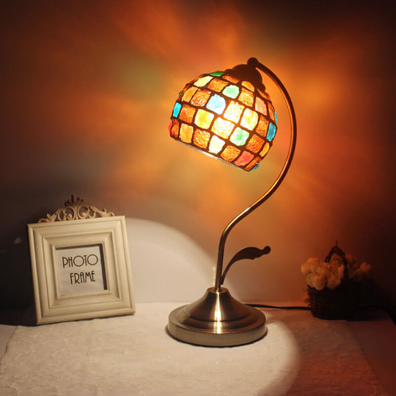 European Vintage Tiffany Round Head Glass Hardware 1-Light Table Lamp Lumendat