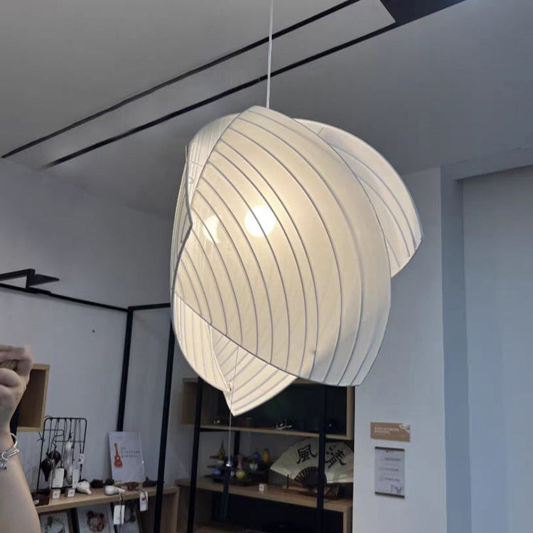 Contemporary Scandinavian Irregular Sail Fabric 3-light Pendant Light for Living Room