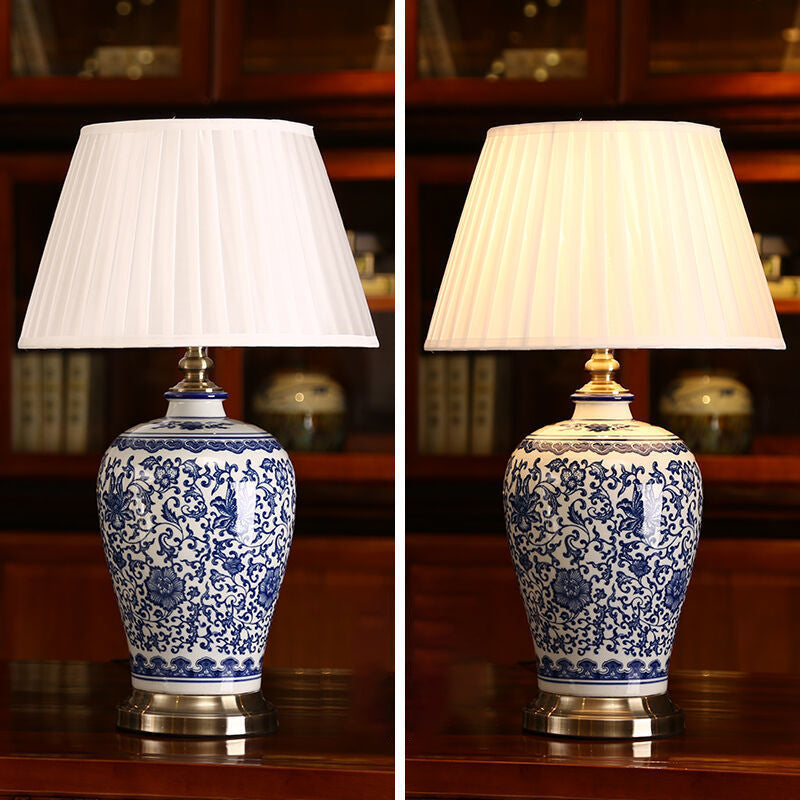 Traditional Chinese Ceramic Fabric Electroplated Antique Brass Finish Vase Cone 1-Light Table Lamp For Home Office Lumendat