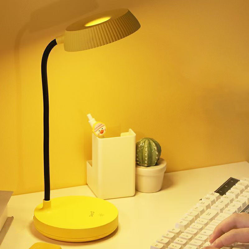 Nordic Minimalist Round Plate LED Touch Eye Protection USB Desk Lamp Lumendat