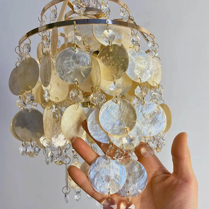 Traditional French Provincial Golden Shell Crystal Beads Round 1-light Pendant Light for Living Room