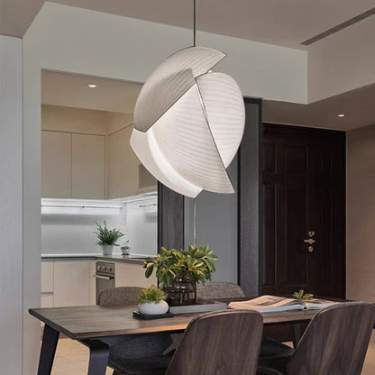 Contemporary Scandinavian Irregular Sail Fabric 3-light Pendant Light for Living Room