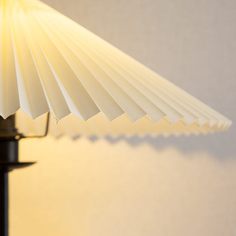 Vintage Fabric Pleated Shade 1-Light Standing Floor Lamp Lumendat