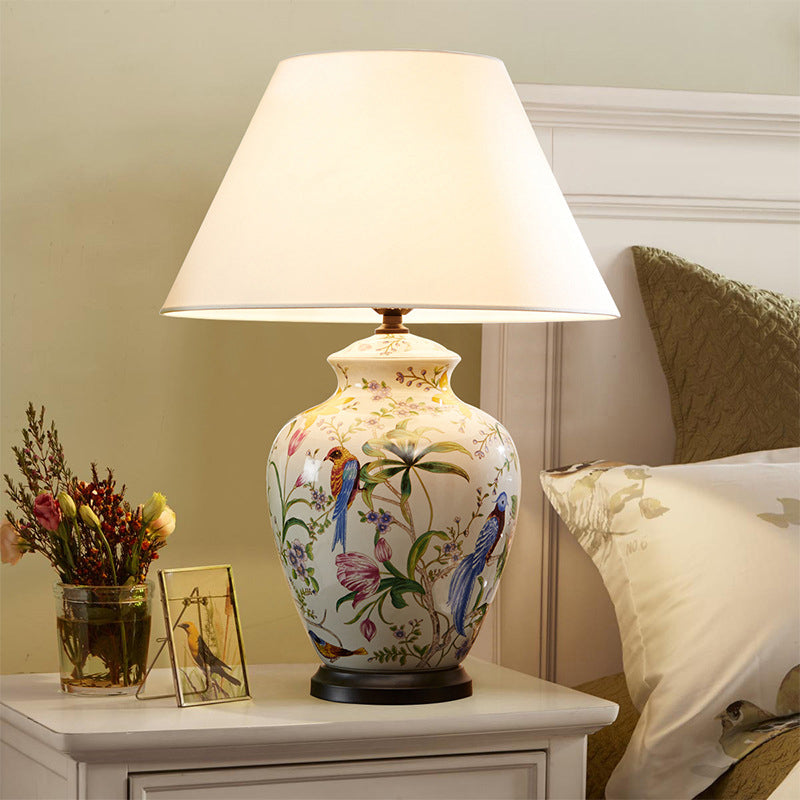 Modern Retro Ceramic Idyllic Flower and Bird 1-Light Table Lamp Lumendat