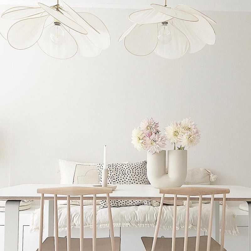 Contemporary Boho Petal Fabric Metal Lampshade 1-Light Pendant Light For Living Room Lumendat