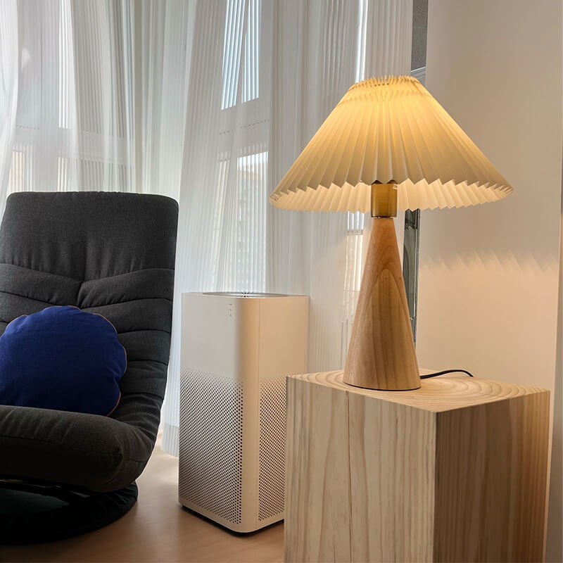 Japanese Minimalist Vintage Pleated Wooden Fabric LED Table Lamp Lumendat