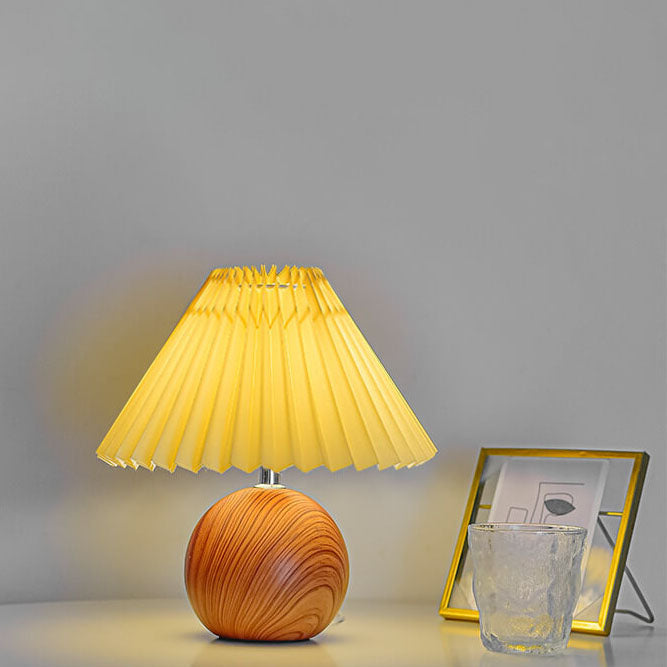 Nordic Vintage Pleated Wood Ball Base LED Table Lamp Lumendat