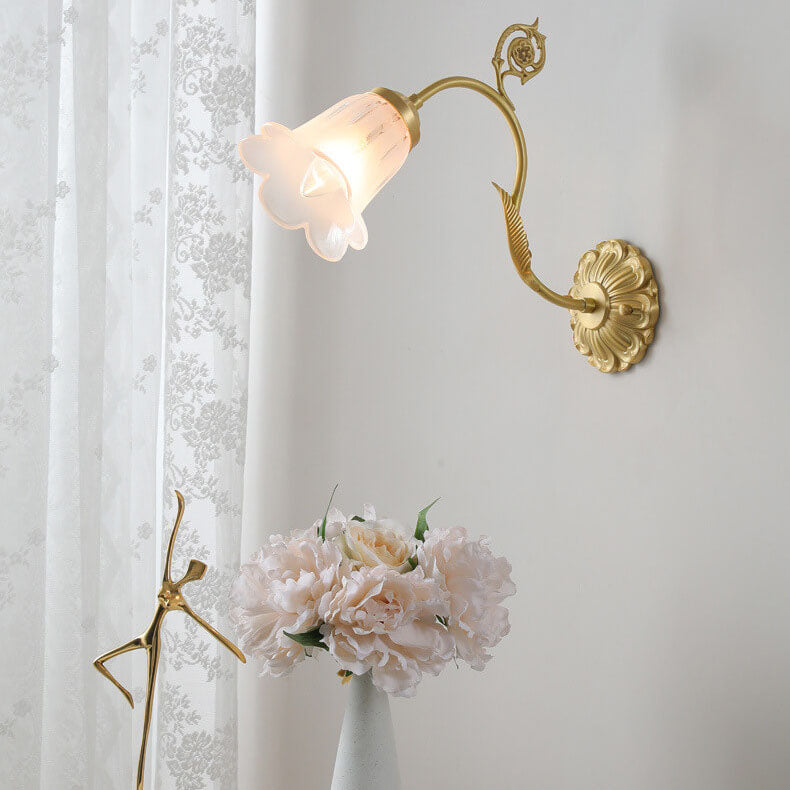 Traditional French Glass Flower Copper 1-Light Wall Sconce Lamp For Living Room Lumendat