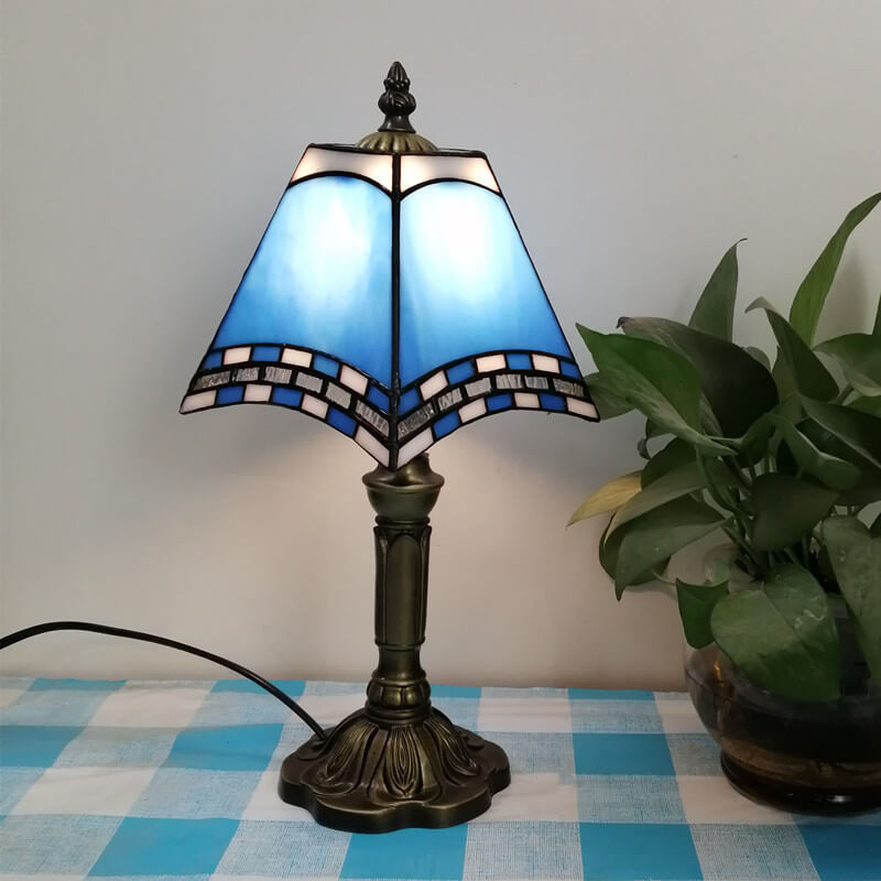 European Vintage Tiffany Square Stained Glass Iron 1-Light Table Lamp Lumendat