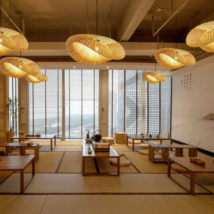 Traditional Japanese Straw Hat Bamboo Weaving Iron 1-light Pendant for Dining Room