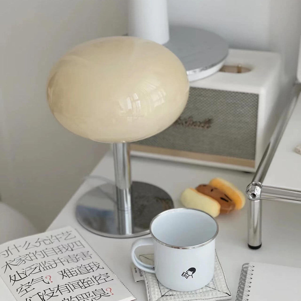 Nordic Vintage Cream Round Glass 1-Light Table Lamp Lumendat