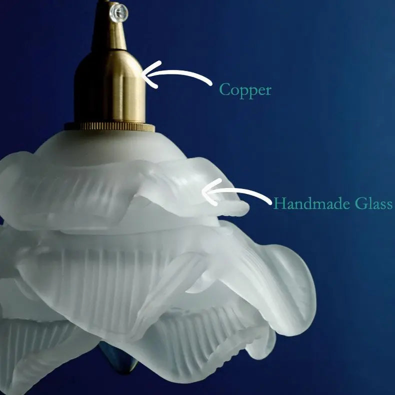 French Vintage Petal Glass 1-light LED Pendant Light Lumendat