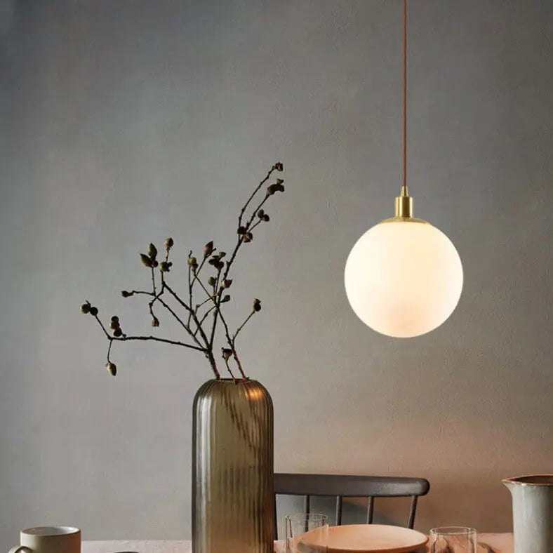 Nordic Minimalist White Orb 1-light Pendant Light Lumendat