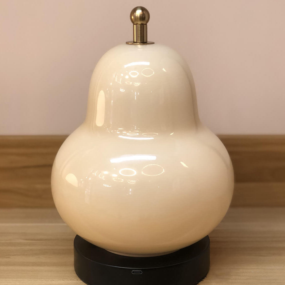 Traditional French Cream Pear Shape LED Rechargeable Touch Table Lamp For Bedroom Lumendat