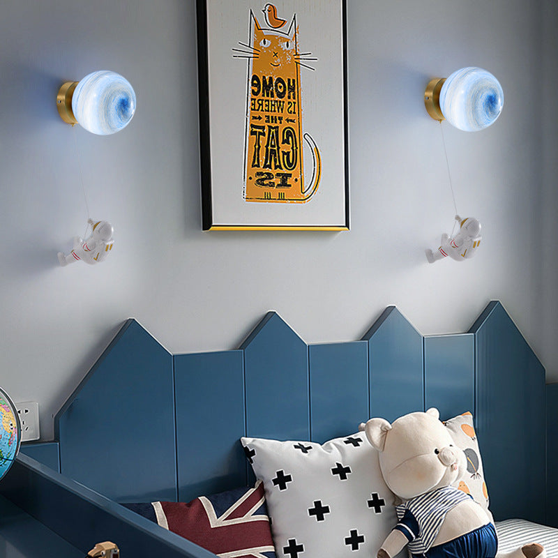 Lumendat Contemporary Creative 3D Printed Moon Shade Resin Astronaut 1-Light Wall Sconce Lamp For Bedroom Lumendat