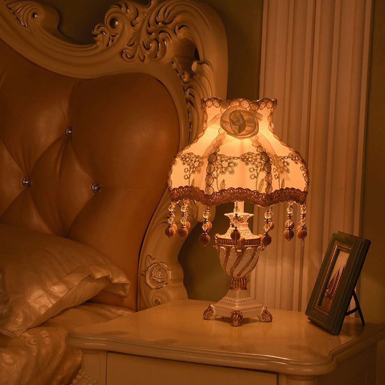 European Luxury Fabric Lace Resin 1-Light Table Lamp Lumendat