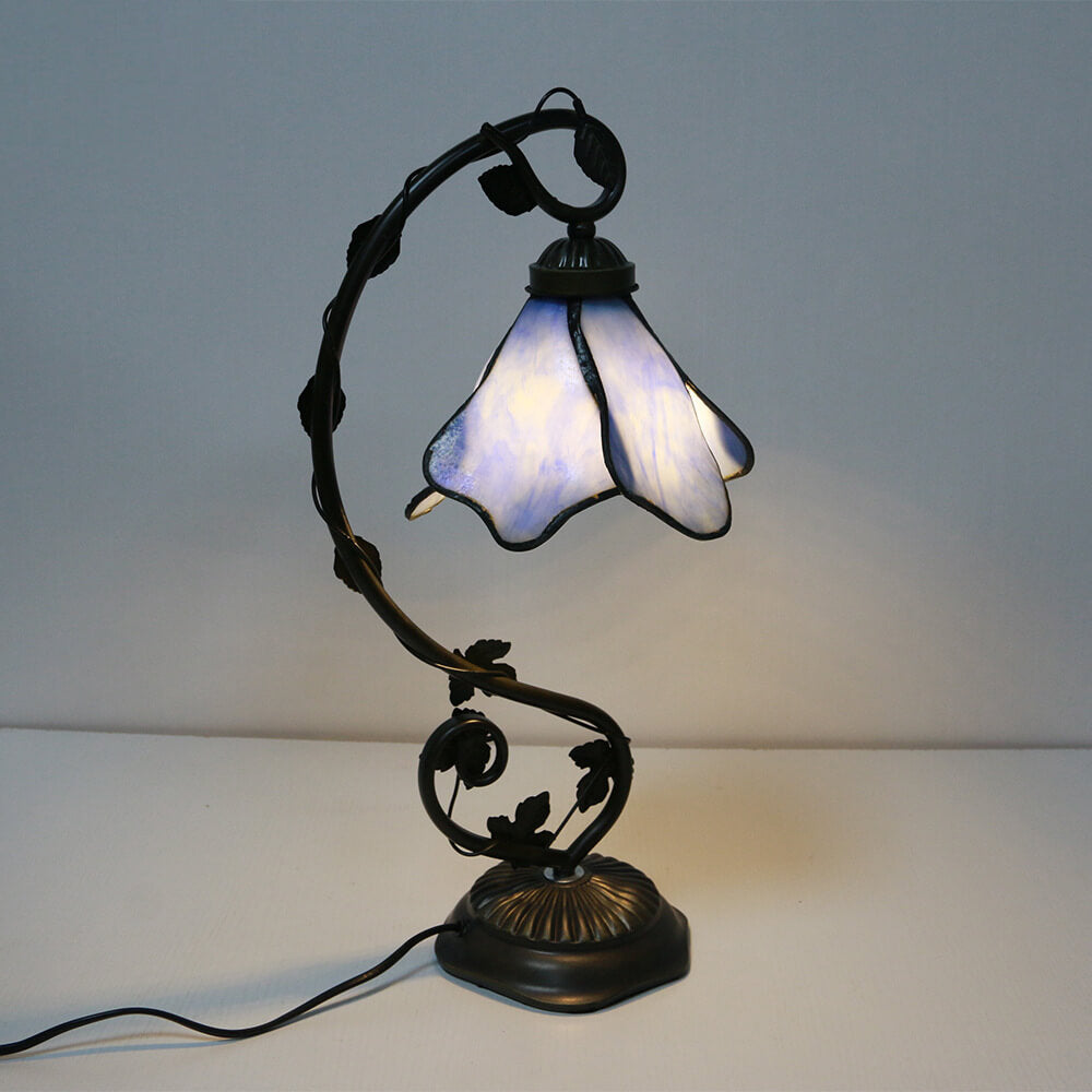Tiffany Simple Flower Petal Resin Stained Glass 1-Light Table Lamp Lumendat