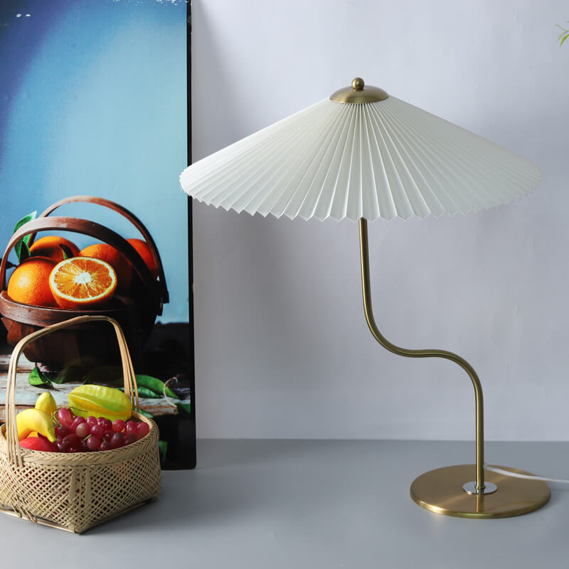 Retro Pleated Umbrella Shaped 1-Light Decorative Table Lamp Lumendat