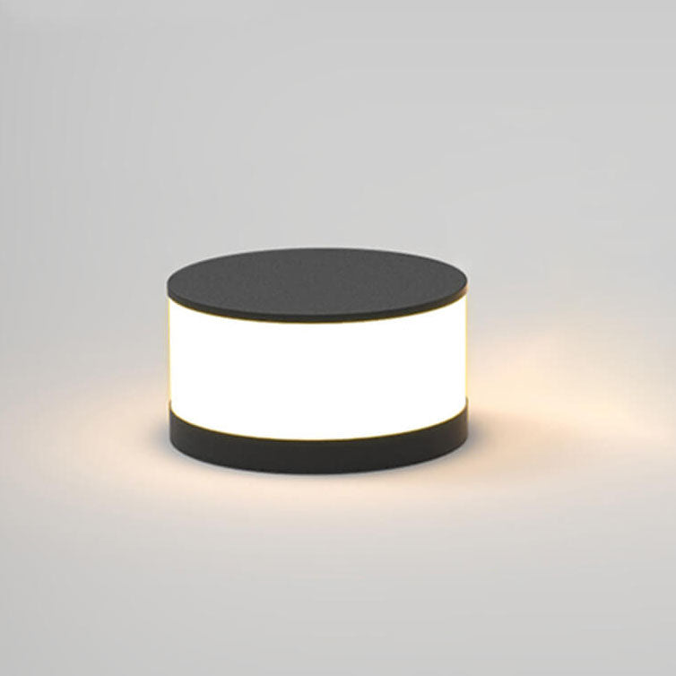 Modern Minimalist Solar Outdoor Round Column Post Head LED Waterproof Landscape Light for Garden Lumendat