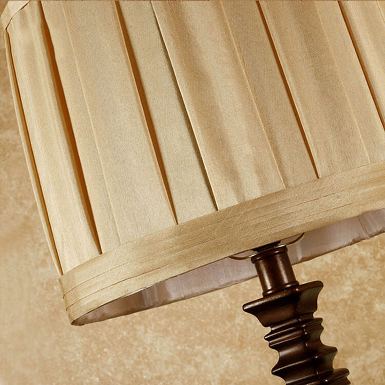 Modern European Retro Pleated Fabric 1-Light Standing Floor Lamp Lumendat