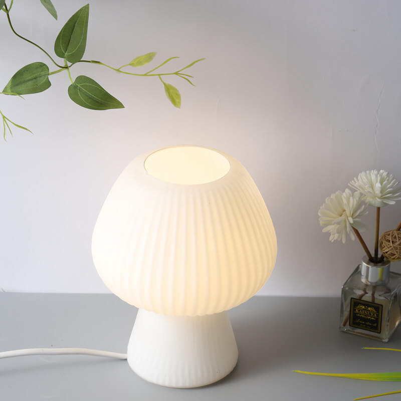 Modern Minimalist Mushroom 1-Light Glass Table Lamp For Bedside Lumendat