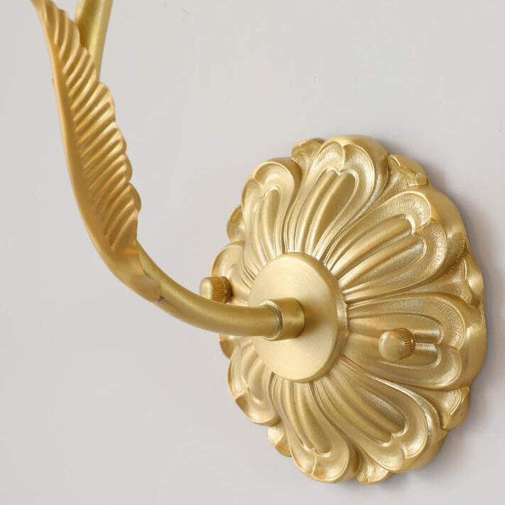 Traditional French Glass Flower Copper 1-Light Wall Sconce Lamp For Living Room Lumendat