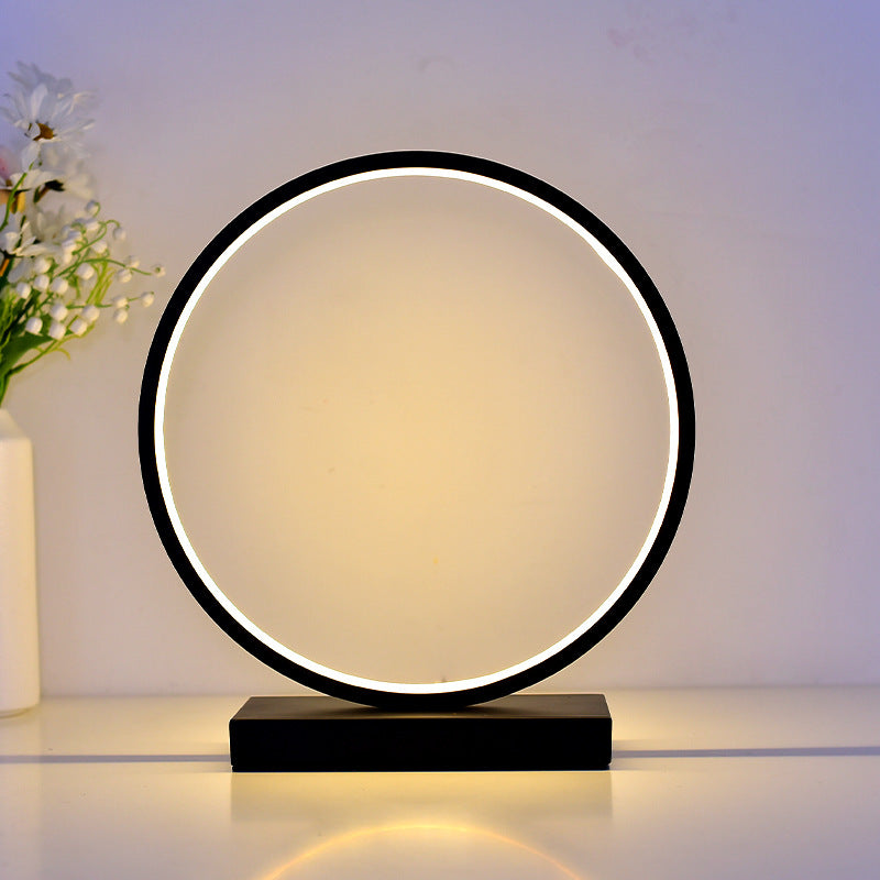 Nordic Creative Circle Deer USB LED Night Light Table Lamp Lumendat
