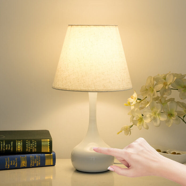 Nordic Vintage Pure Black White Iron Fabric 1-Light Table Lamp Lumendat