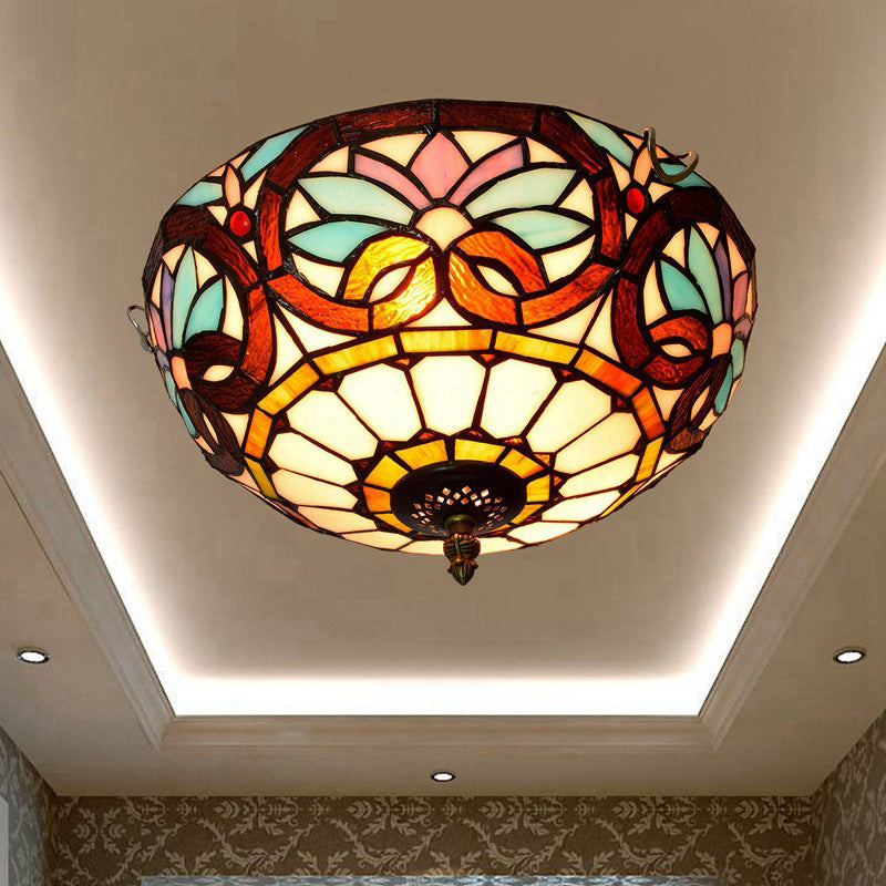 Traditional Tiffany Dome Iron Glass 2-light Flush Mount Light for Living Room