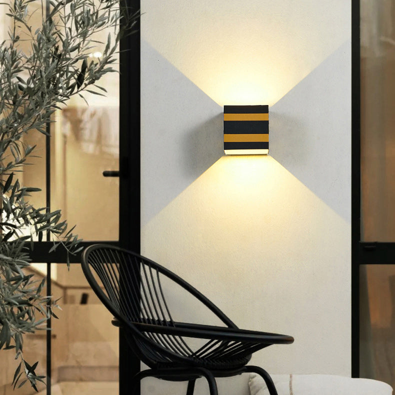 Outdoor Minimalist Square Cube Aluminum Waterproof LED Wall Sconce Lamp Lumendat