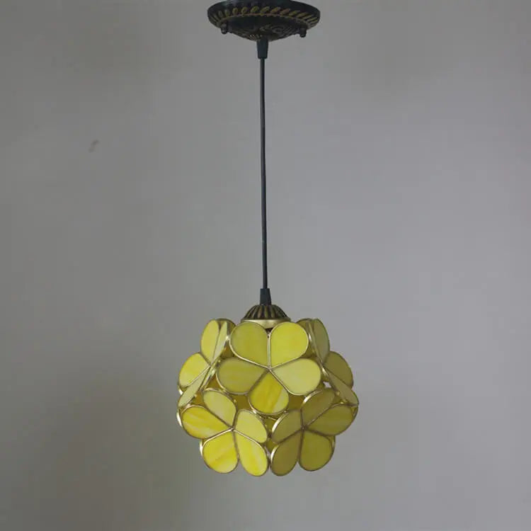 Vintage Stained Glass Petal 1-light Pendant Light Lumendat