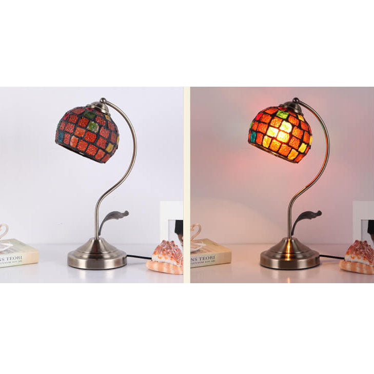 European Vintage Tiffany Round Head Glass Hardware 1-Light Table Lamp Lumendat