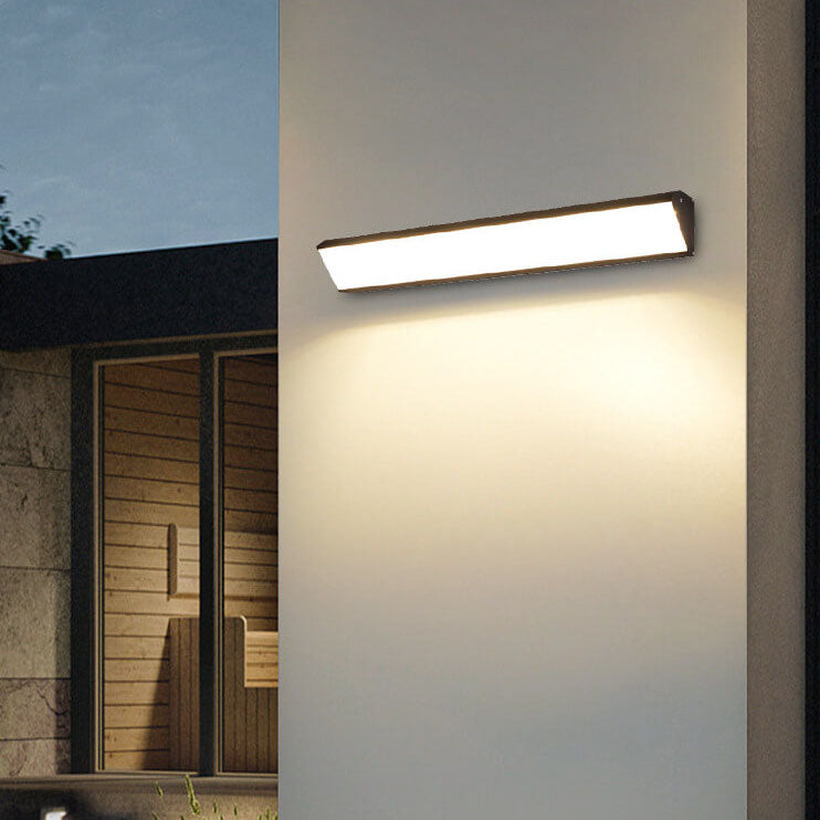 Modern Minimalist Outdoor Long Bar Aluminum Acrylic Waterproof LED Wall Sconce Lamp For Outdoor Lumendat