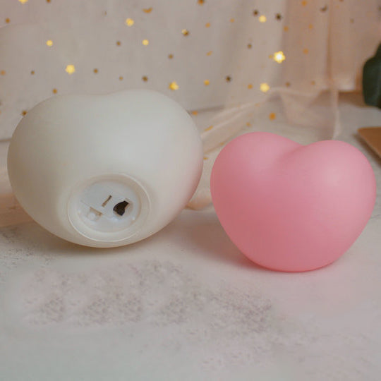 Contemporary Creative Rubber Coating Heart LED Night Light Table Lamp For Bedroom Lumendat