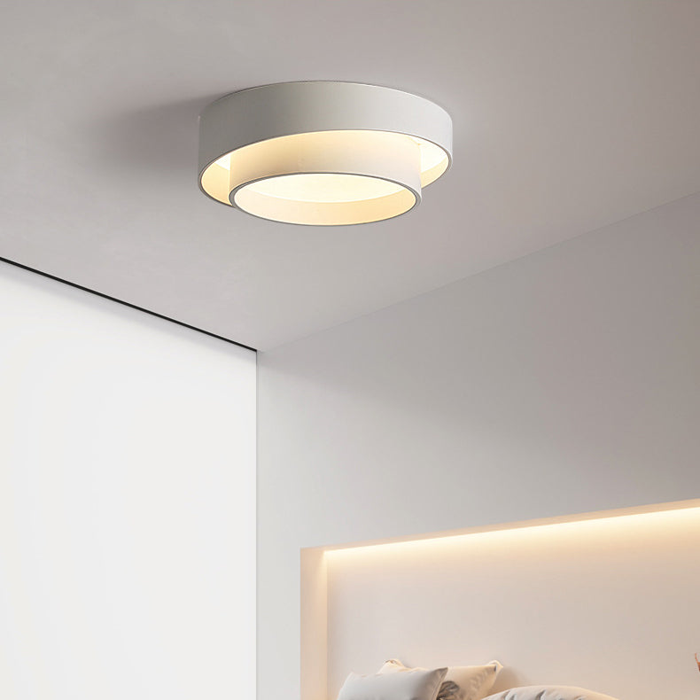 Modern Minimalist Overlapping Round LED Flush Mount Ceiling Light BulbSquare
