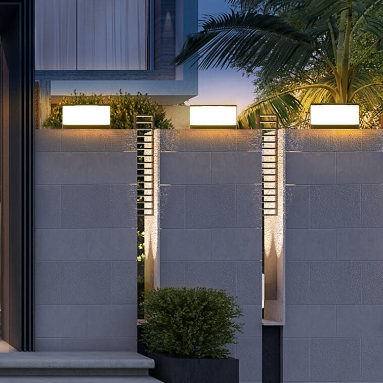 Modern Minimalist Solar Outdoor Round Column Post Head LED Waterproof Landscape Light for Garden Lumendat