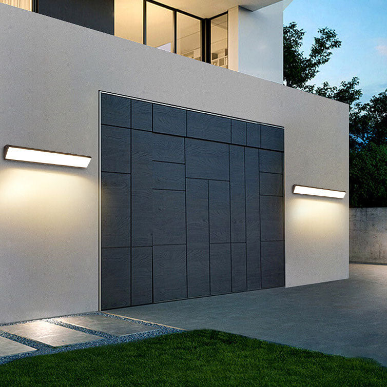 Modern Minimalist Outdoor Long Bar Aluminum Acrylic Waterproof LED Wall Sconce Lamp For Outdoor Lumendat