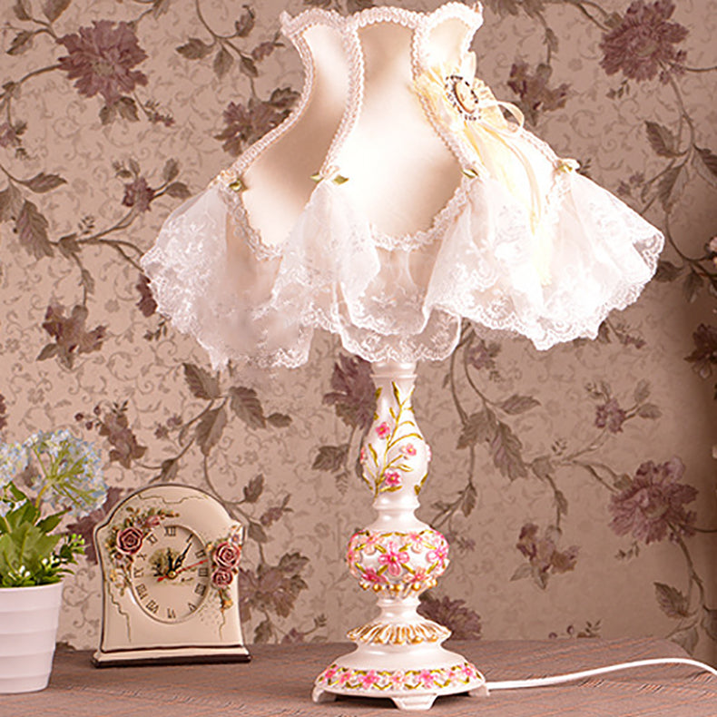 Contemporary Scandinavian Sculpted Floral Resin Iron Metal Fabric 1-Light Table Lamp For Bedroom Lumendat
