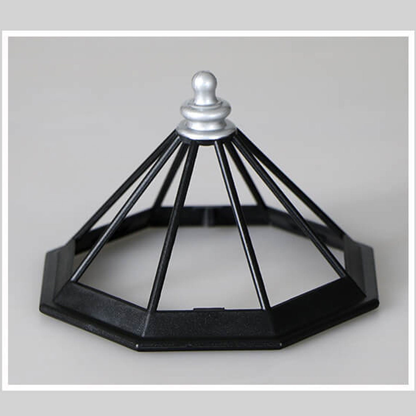 Creative Solar Rotating Tower Resin Hardware LED Garden Decoration Landscape Light Lumendat