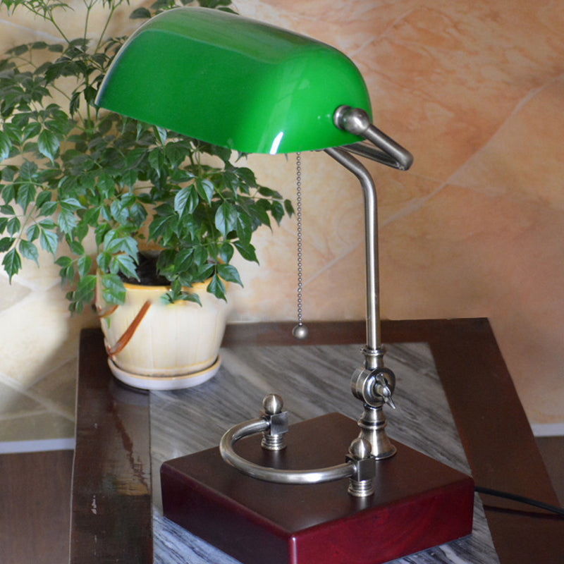 Traditional Vintage Square Green Shade Glass Solid Wood Iron 1-Light Table Lamp For Living Room Lumendat