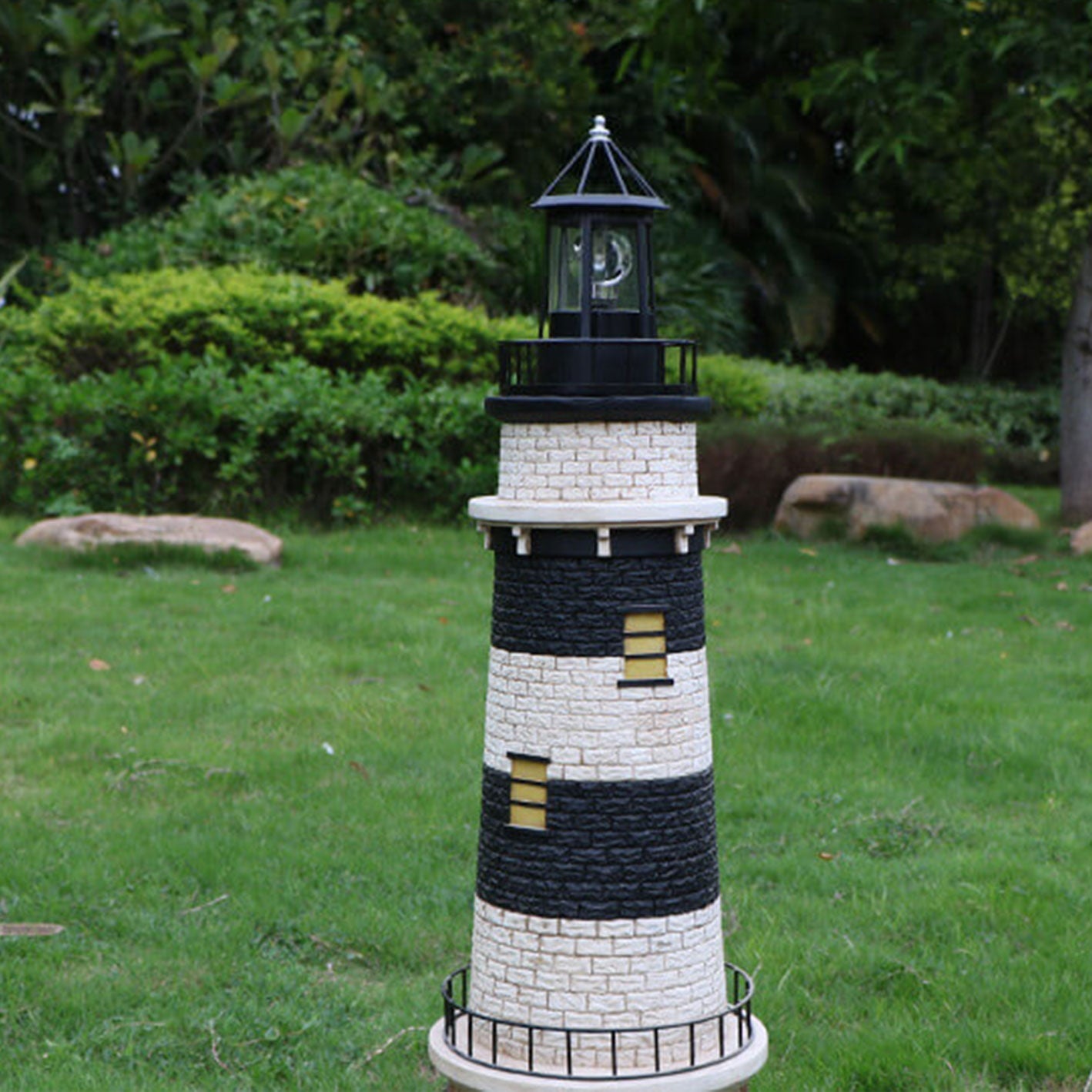 Creative Solar Rotating Tower Resin Hardware LED Garden Decoration Landscape Light Lumendat