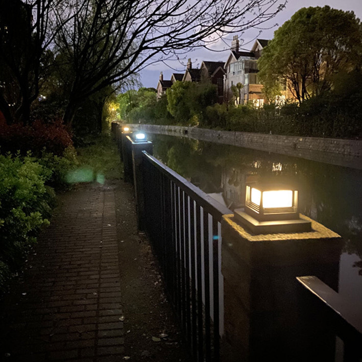 Outdoor Solar Pillar Head Light Square Pillar Head Light Garden Light Lumendat