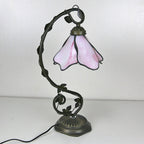 Tiffany Simple Flower Petal Resin Stained Glass 1-Light Table Lamp Lumendat